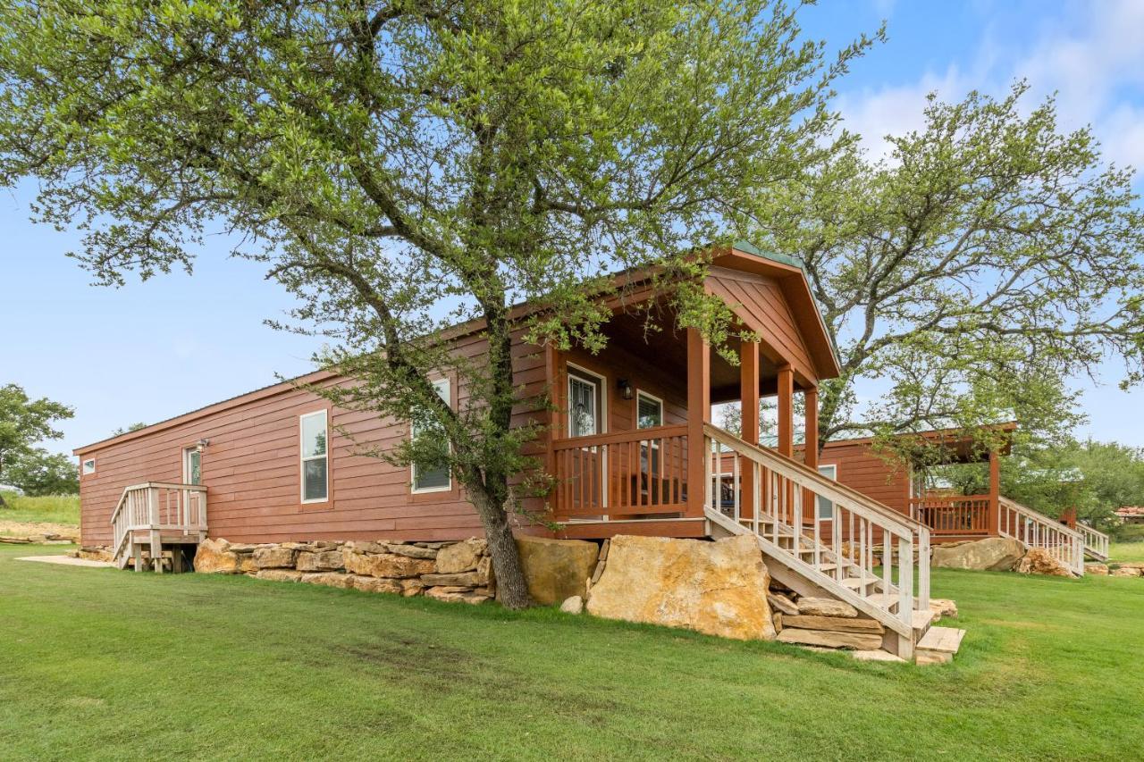 The Hideout Golf Club & Resort Lake Brownwood Экстерьер фото