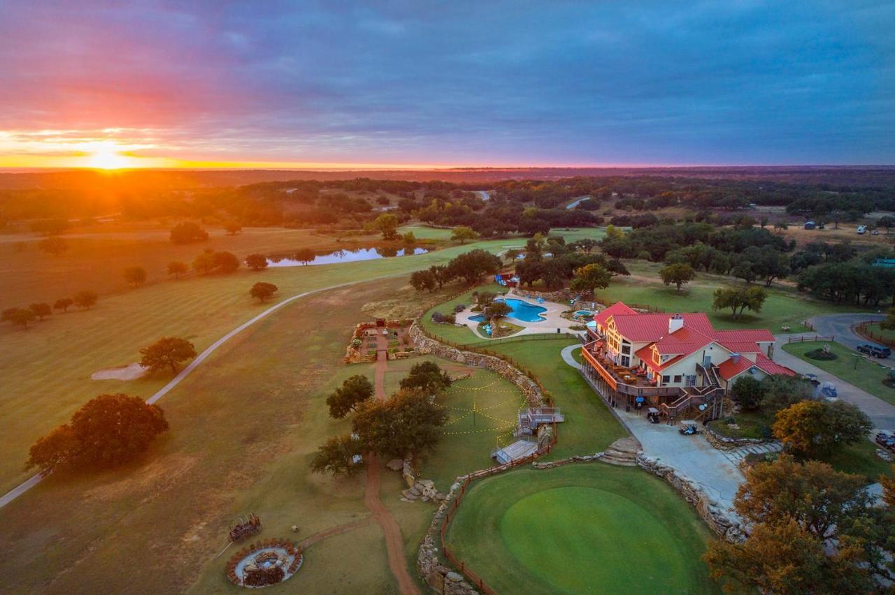 The Hideout Golf Club & Resort Lake Brownwood Экстерьер фото