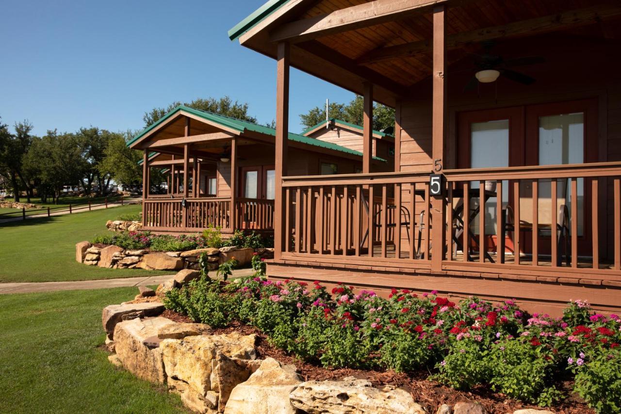 The Hideout Golf Club & Resort Lake Brownwood Экстерьер фото