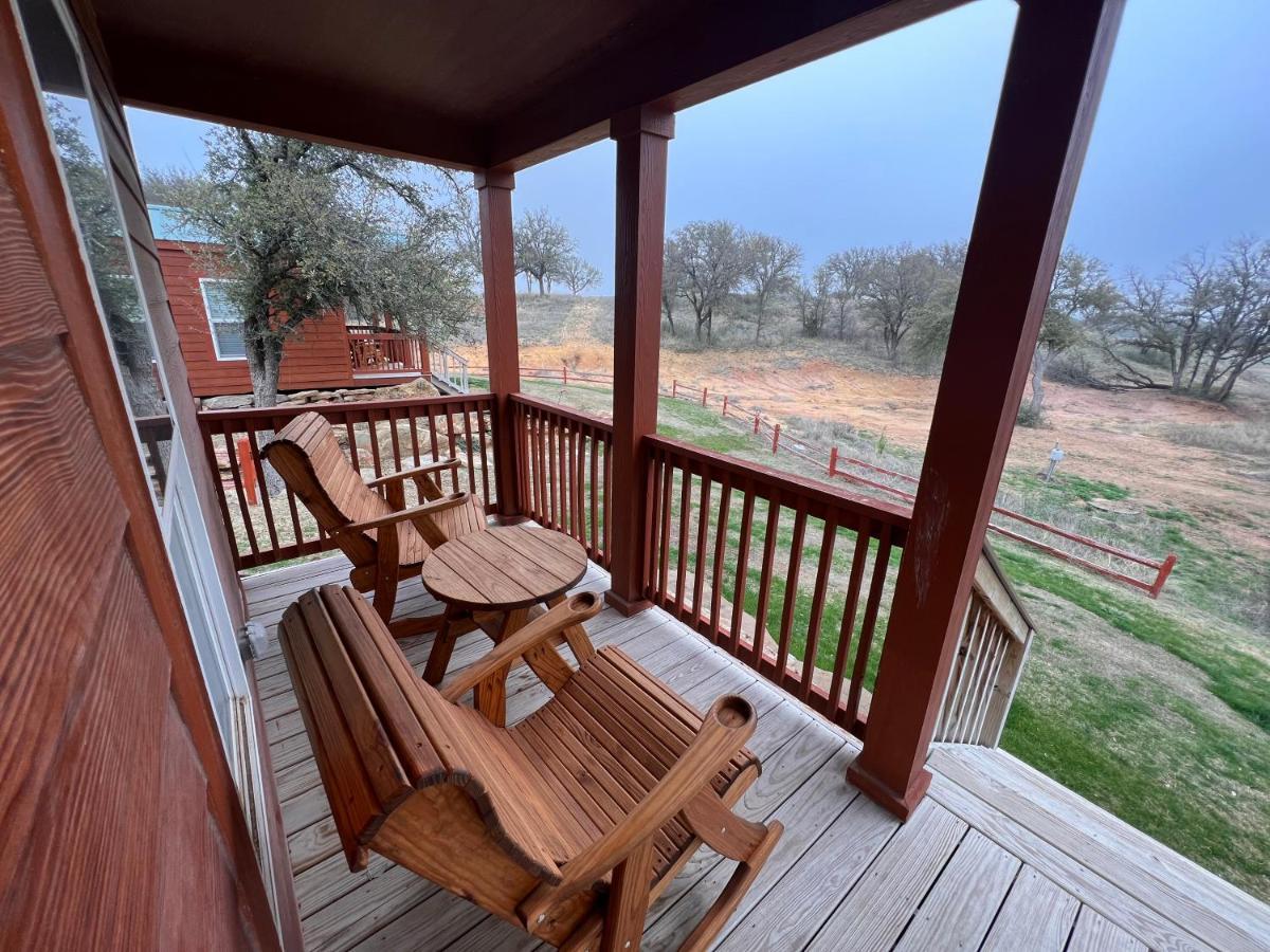 The Hideout Golf Club & Resort Lake Brownwood Экстерьер фото